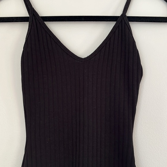 Pretty Little Thing Bodycon Dress - Picture 2 of 2